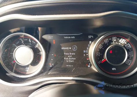 2015 Dodge Challenger Sxt Plus z USA, uszkodzony, nr VIN 2C3CDZBG3FH901503